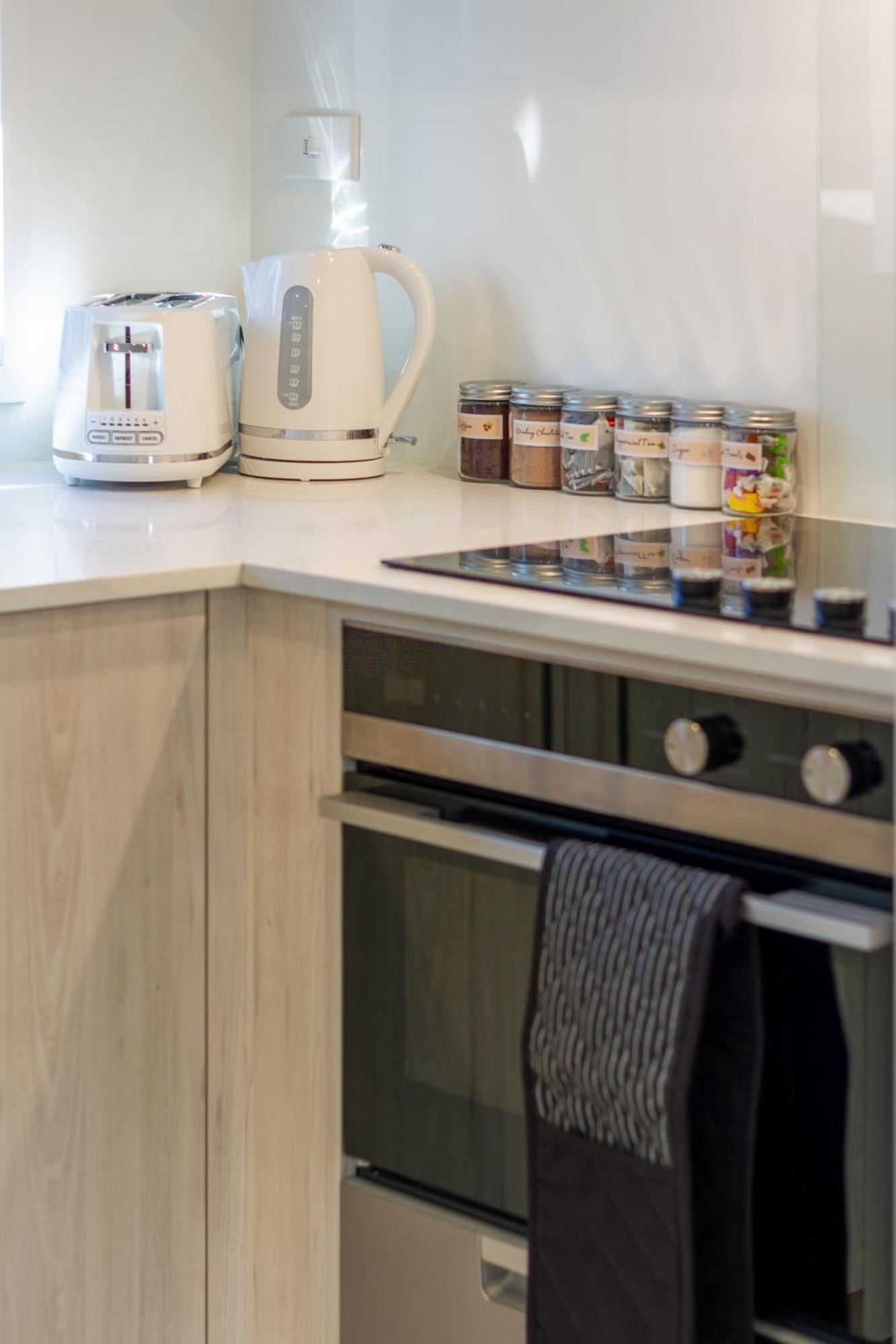 Walk To Central City 2 Bed 2 Bath. Madras Street Christchurch Esterno foto